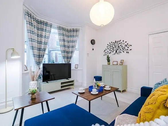 Sleep7, Pool Table, Ttennis, Free Parking, 3Br